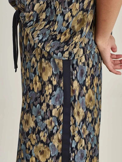Ellie Print Pant (Chambray Floral)