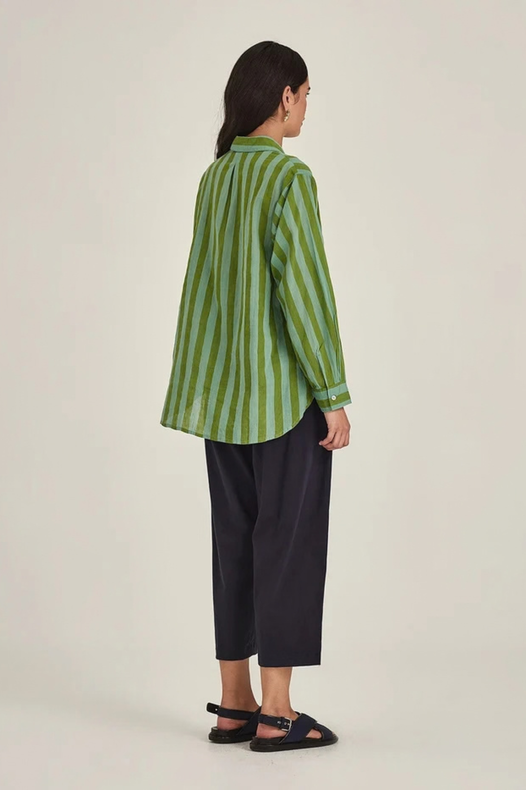 James Pant (Navy)