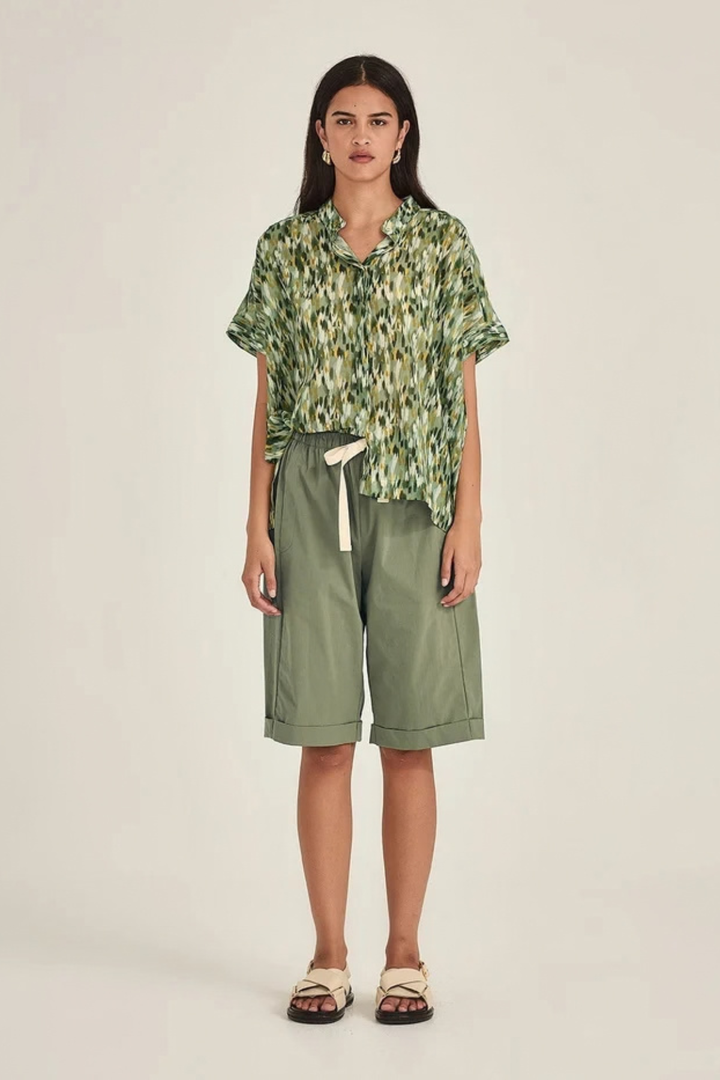 Macy Shorts (Khaki)