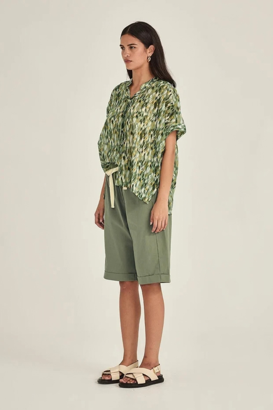Macy Shorts (Khaki)