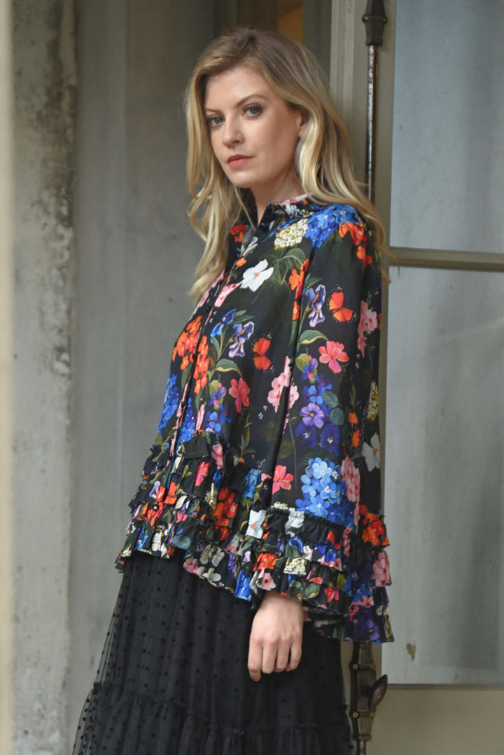 YOU GIVE ME THE FRILLS Blouse (Black Floral)