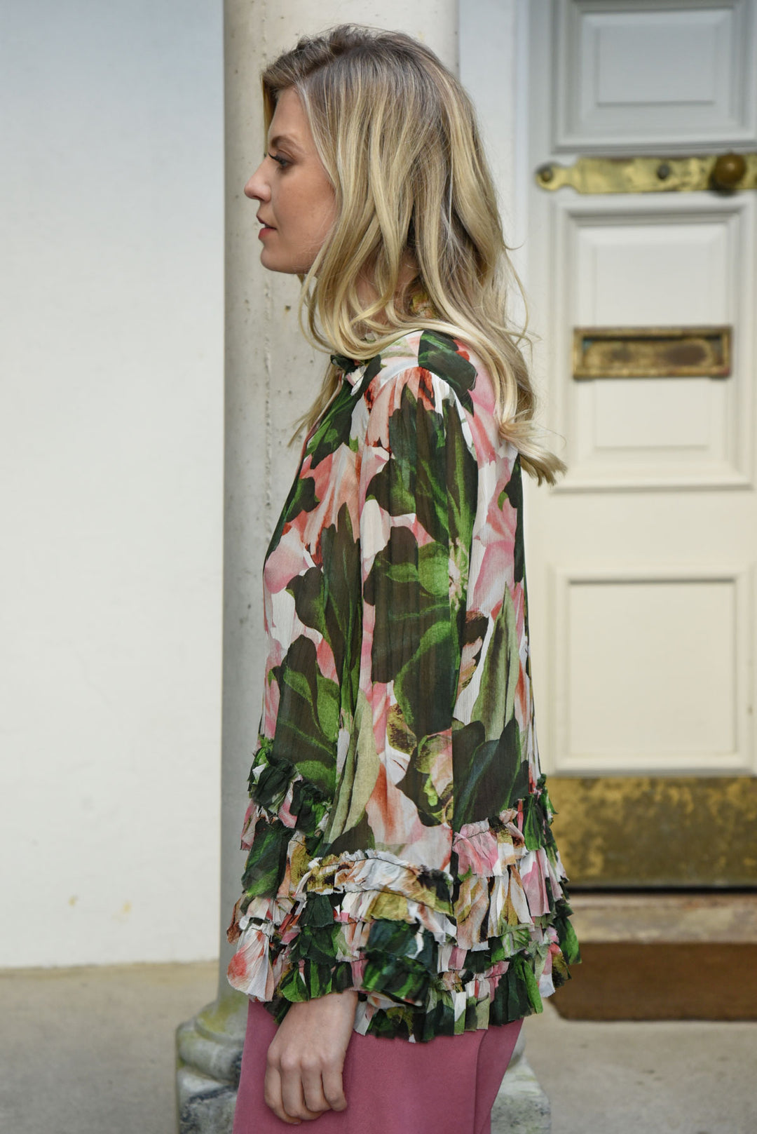 YOU GIVE ME THE FRILLS Blouse (Pink / Green Floral)