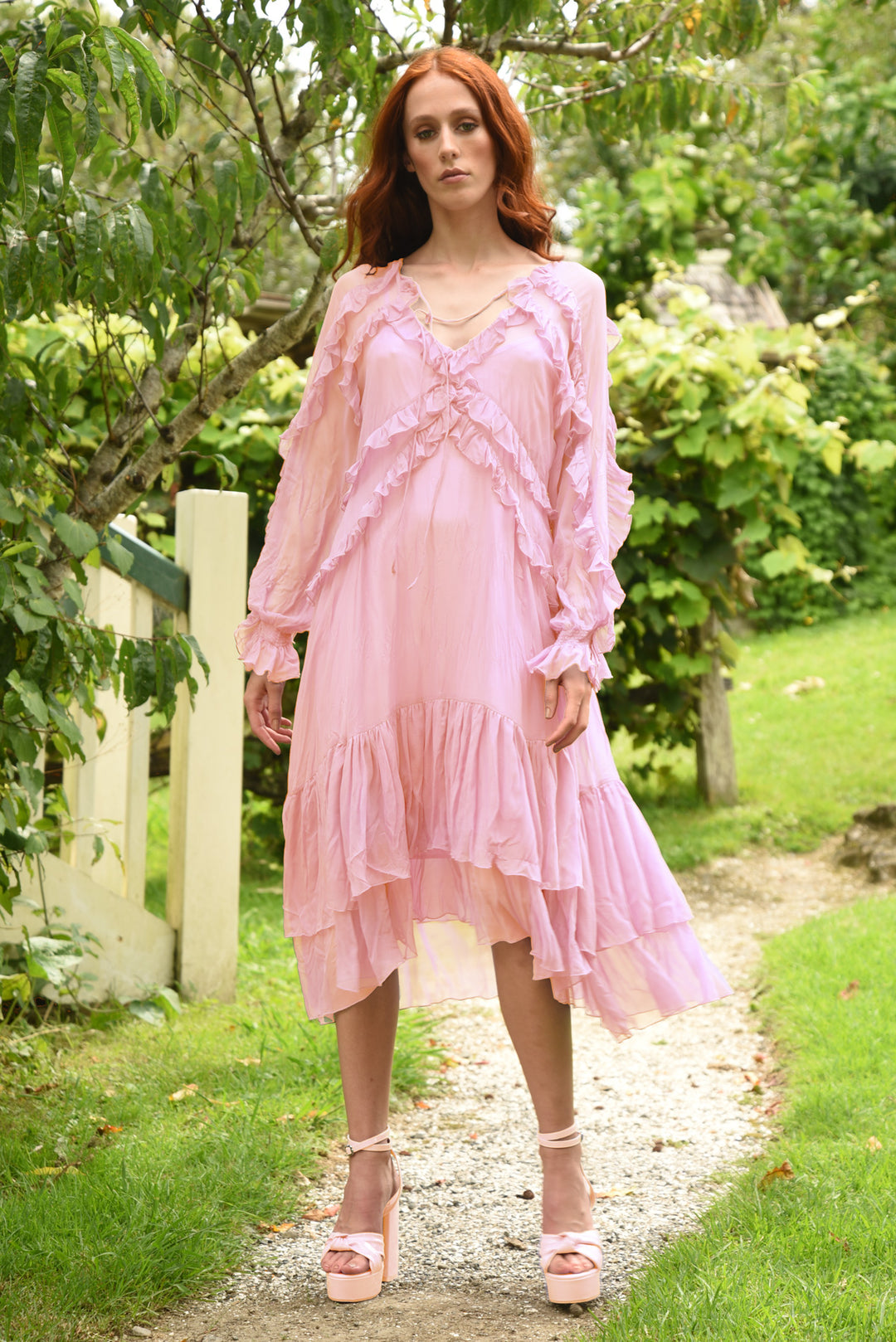 FRILL AT EASE DRESS (Blush)