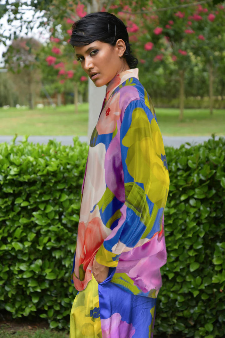 Drift Away Shirt (Cobalt Floral)