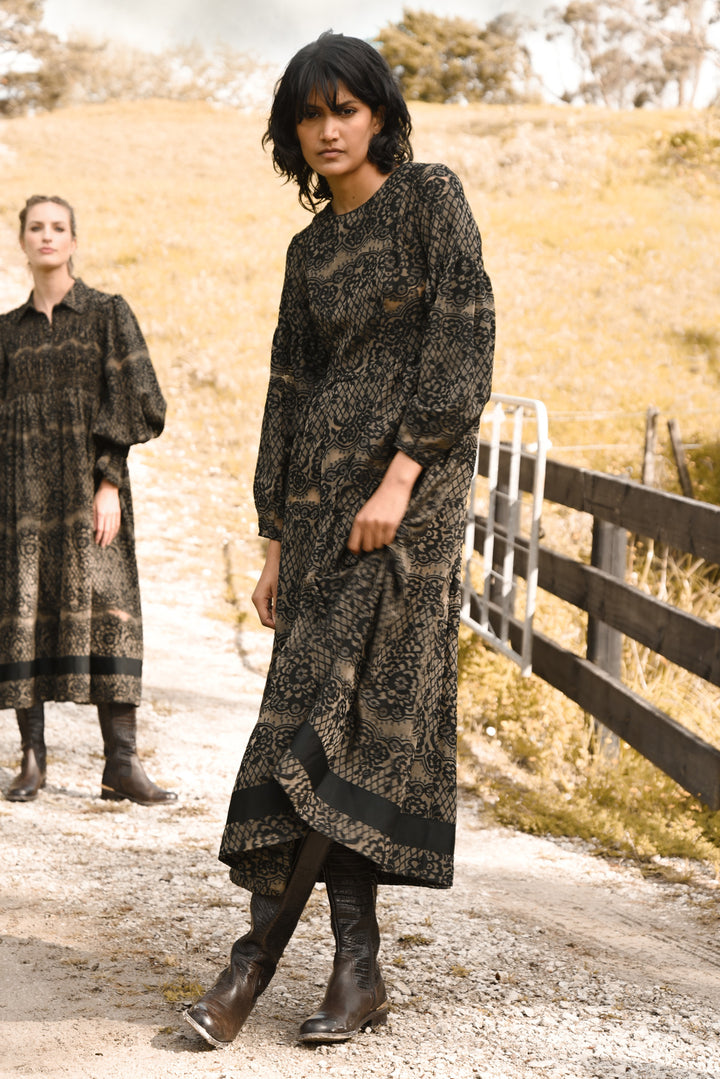 BITTER SWEET SYMPHONY Dress (Olive / Black)