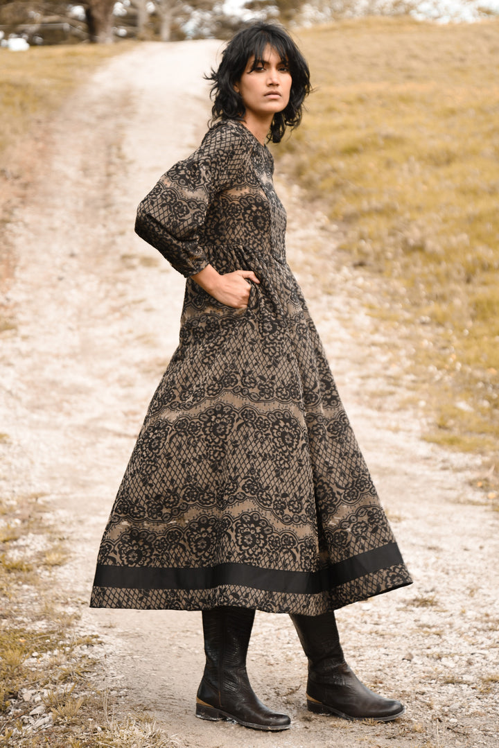 BITTER SWEET SYMPHONY Dress (Olive / Black)