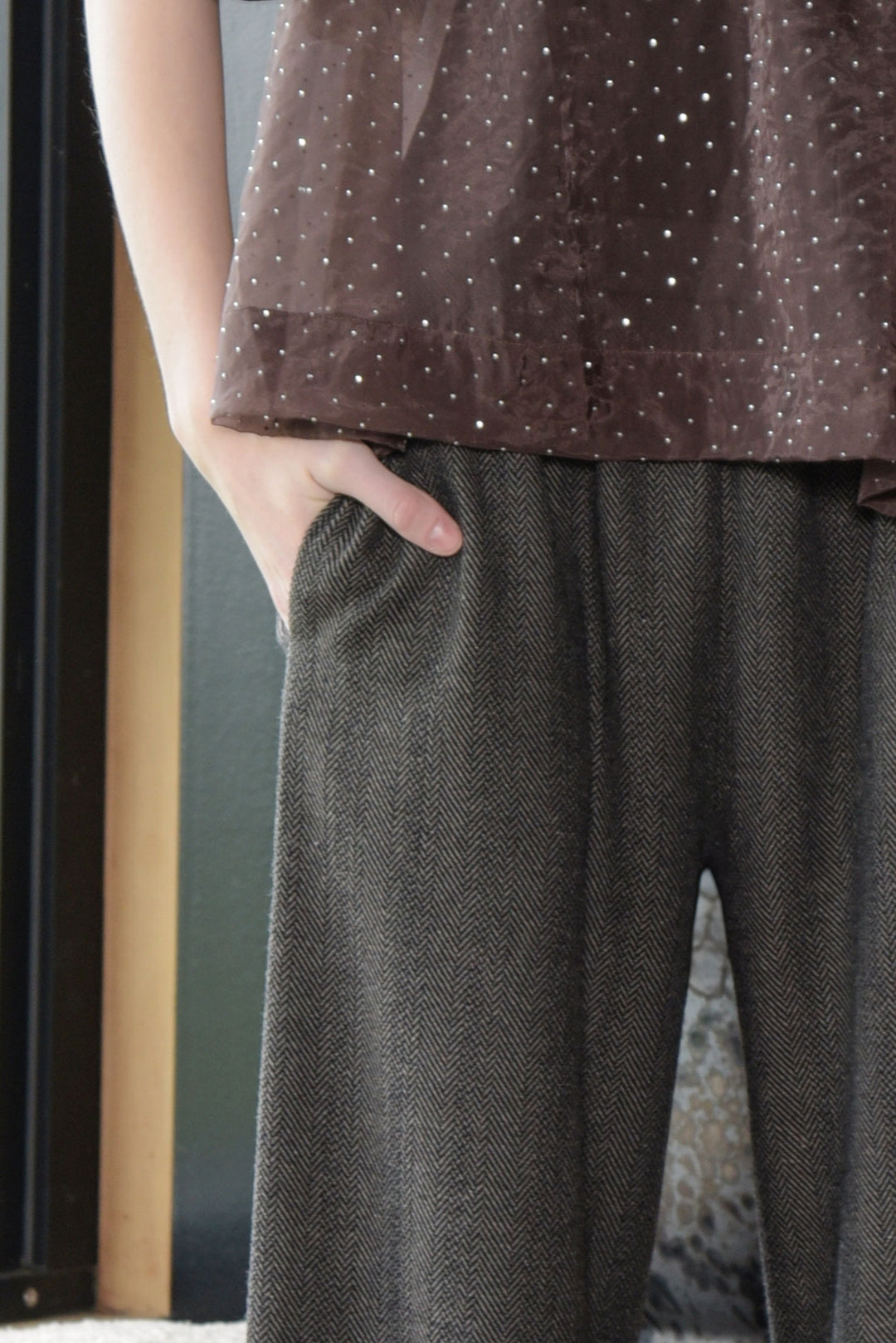 WALK AND TALK Trouser (Gravel)