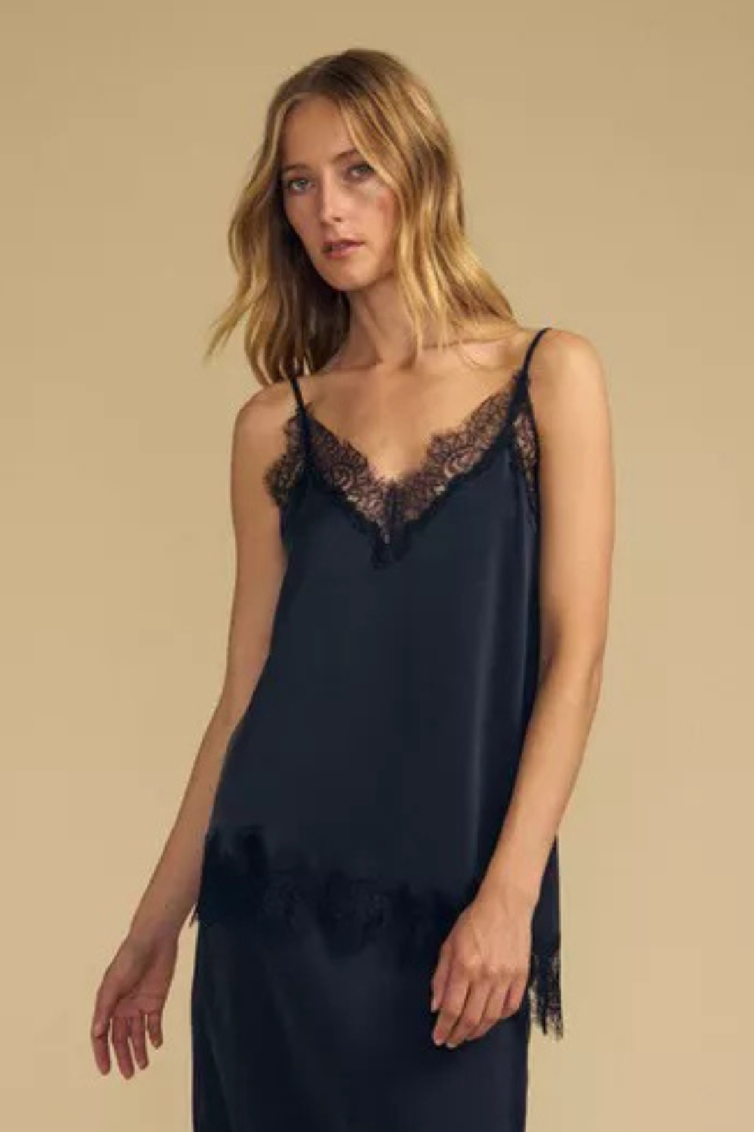 BEVERLY TANK (BLACK)