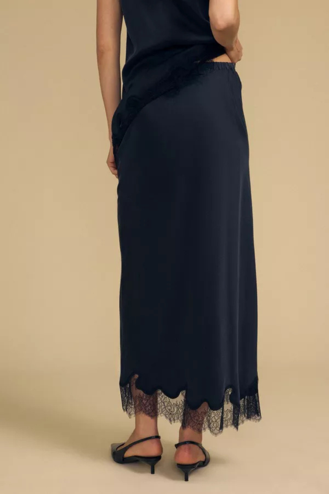 KRISTIN MIDI SKIRT (BLACK)