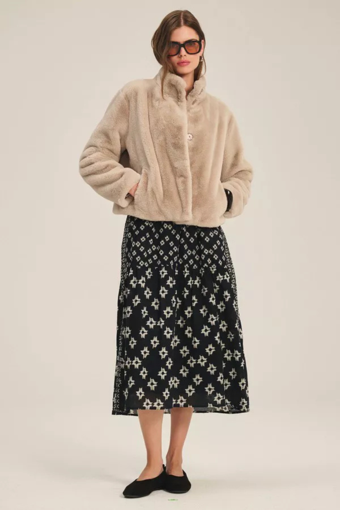 Sheena Jacket (Beige)