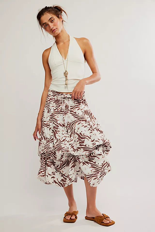 Zephyr Bustle Convertible Skirt (Chocolate Combo)