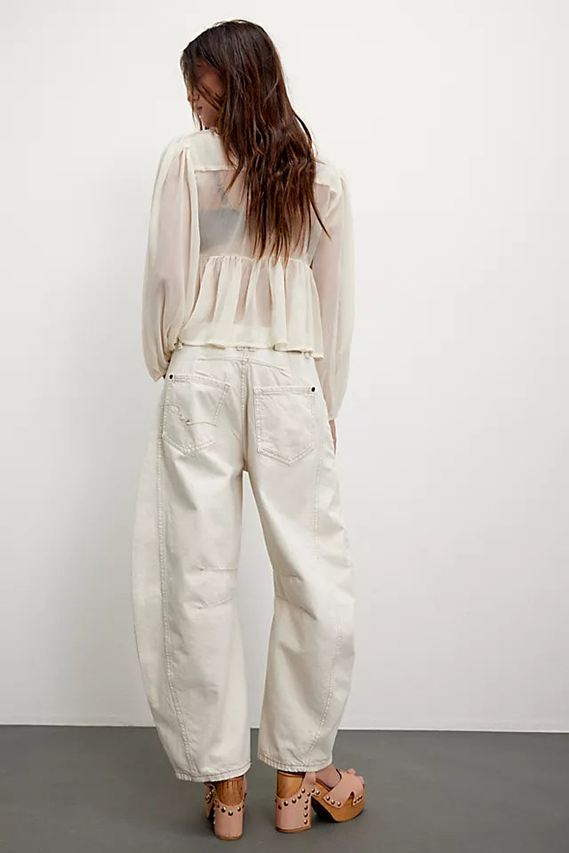 Good Luck Mid-Rise Barrel Jean (Milk)