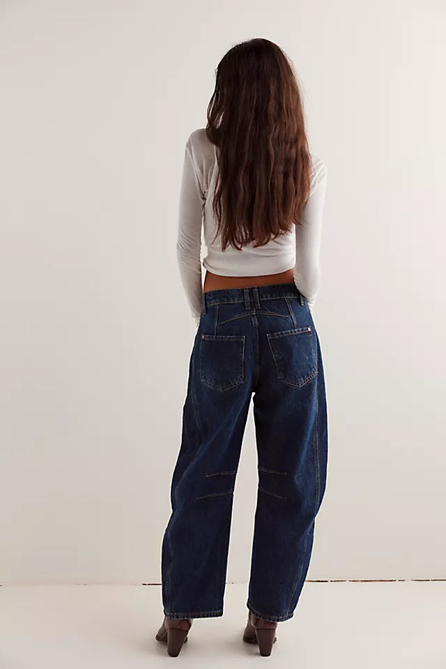 Good Luck Mid-Rise Barrel Jean (Deep End)