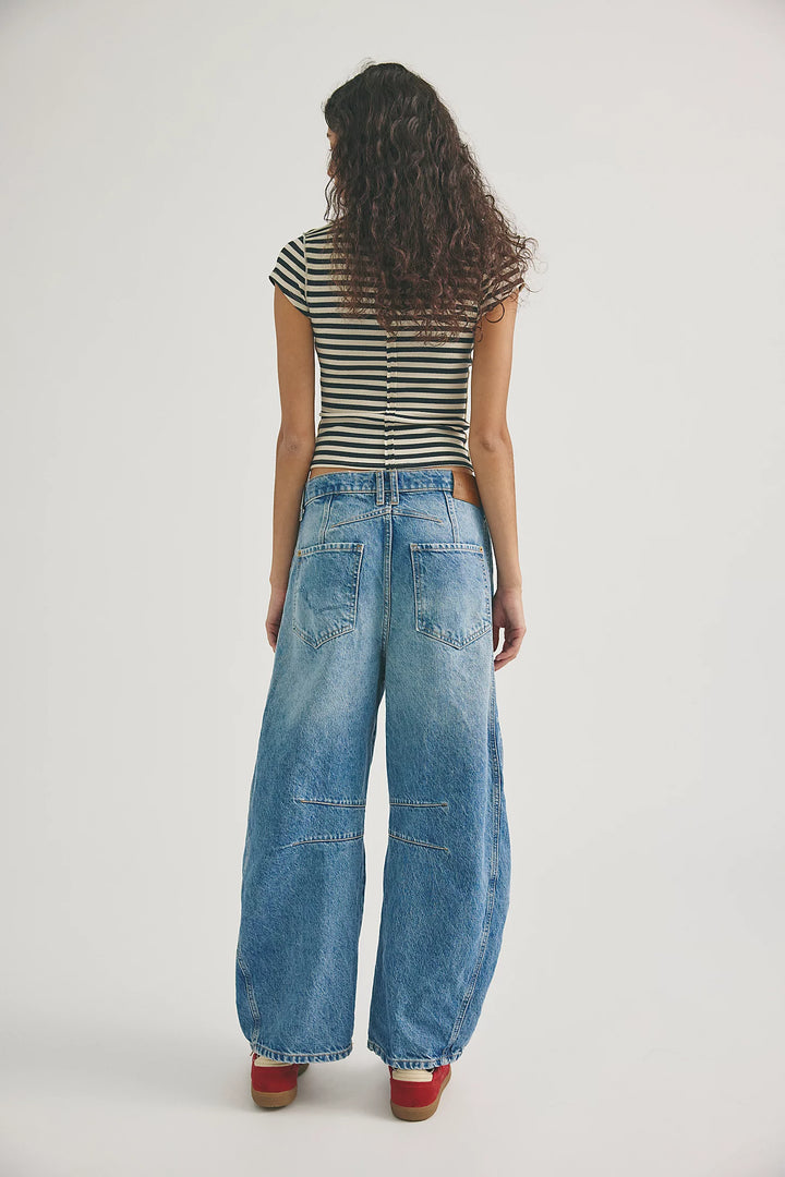 Good Luck Mid-Rise Barrel Jean (Ultra Light Beam)