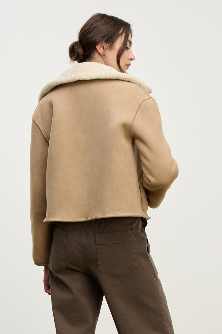 Amara Sherpa Jacket (Sand)