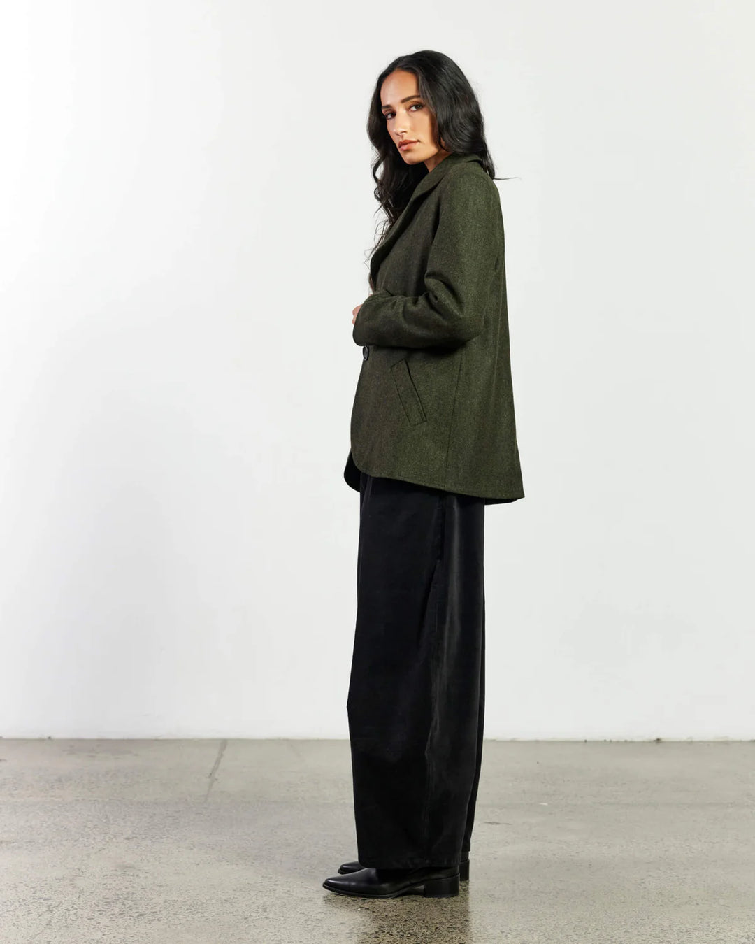 Cara Herringbone Blazer(Olive / Black)