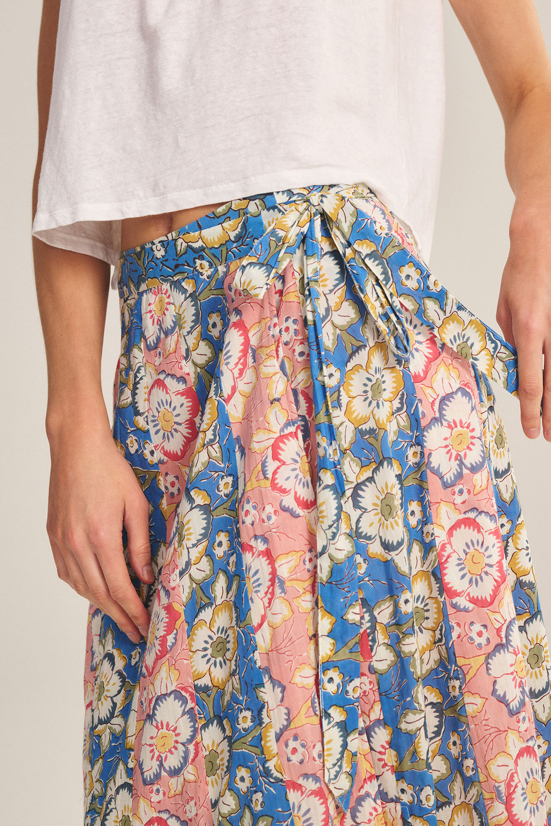 Nicolette Skirt (Multi)