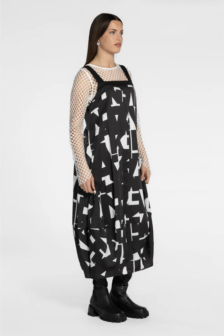 Perspective Dress (Print Black)