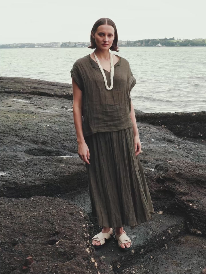 Palmer Linen Top (Khaki)