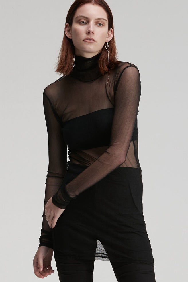Fitted Translucent Tunic (Black)