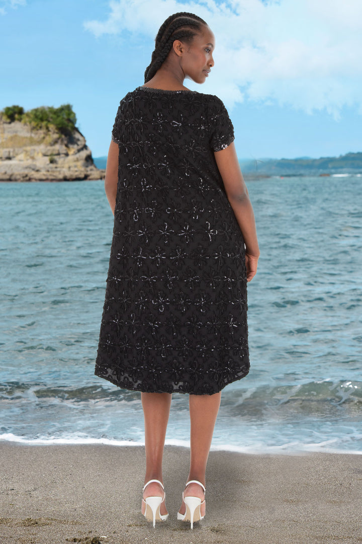 SWING TO ME Tunic (Black)