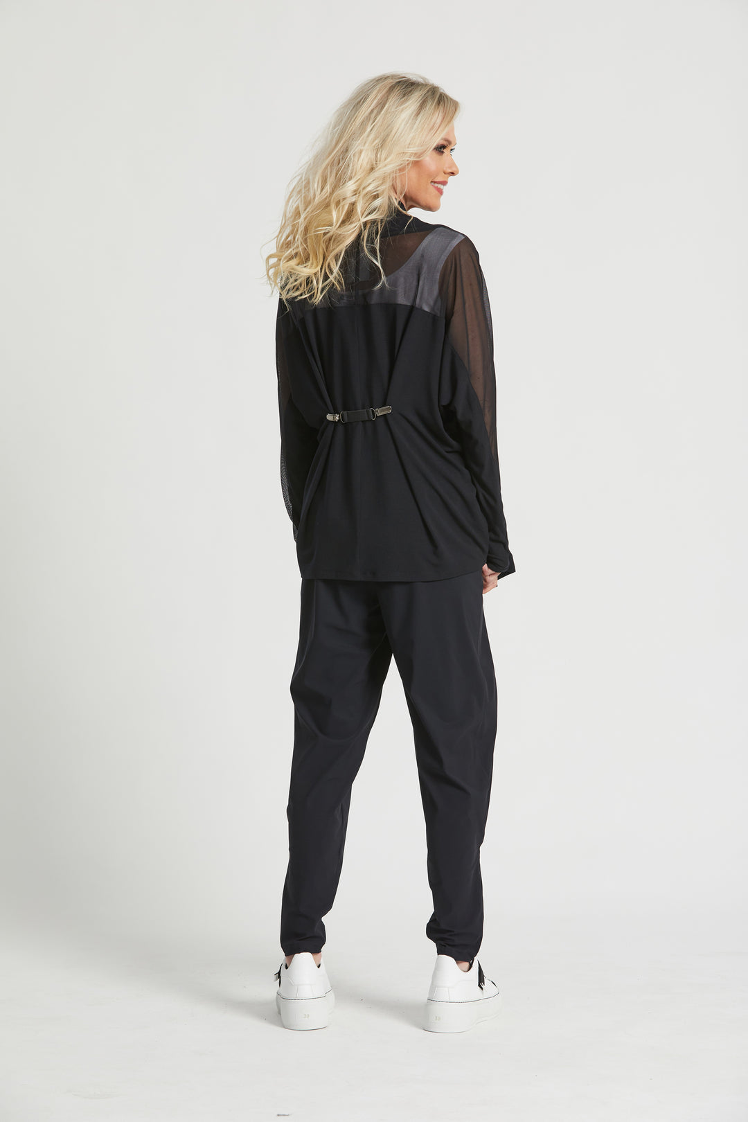 Ankle Pleat Pant