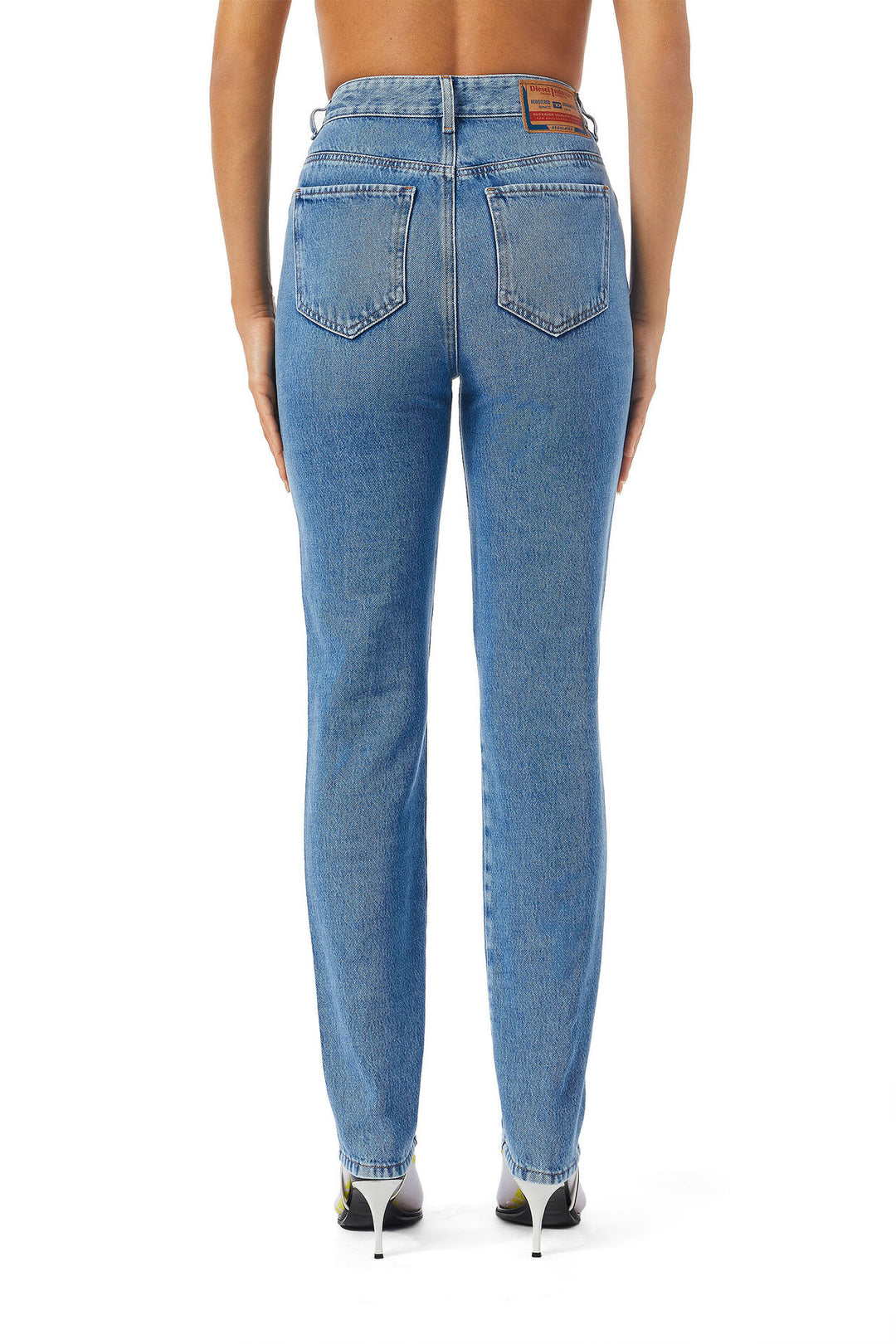 1994  L.32 Jeans