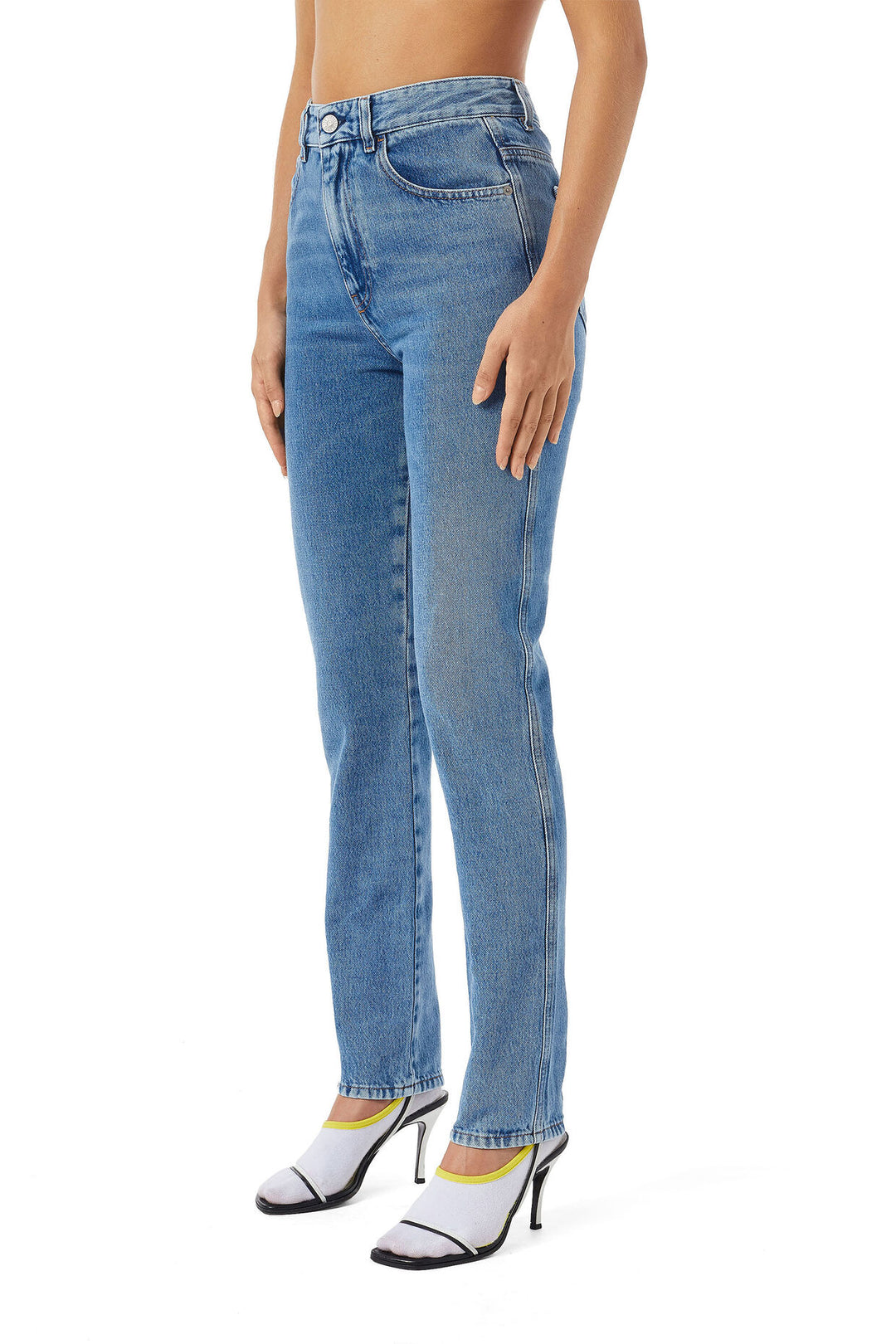 1994  L.32 Jeans