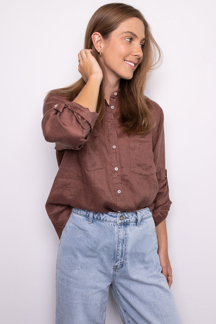 The Boyfriend Shirt (Nutmeg)