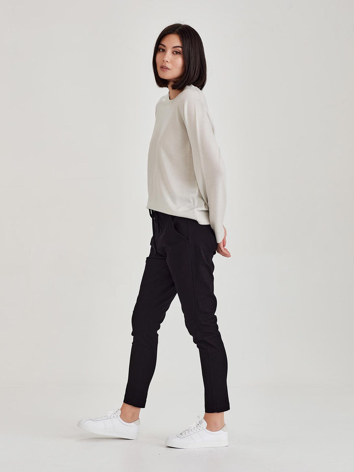 Emily Jogger (Black)