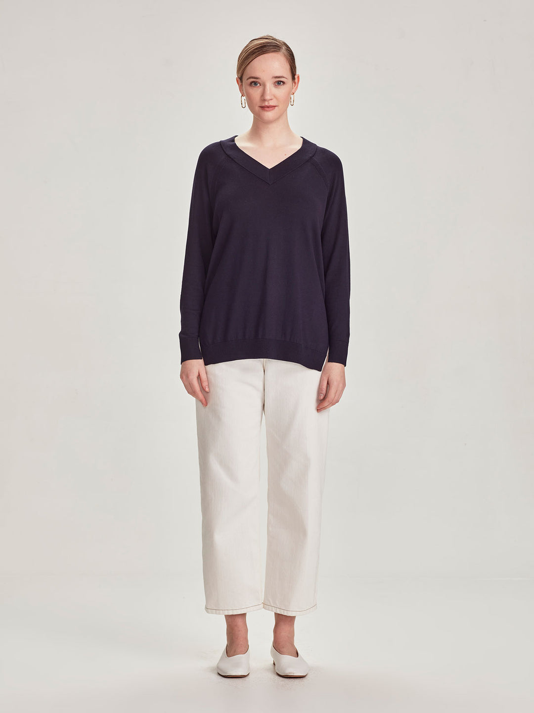 Madison V Neck Sweater (French Navy)