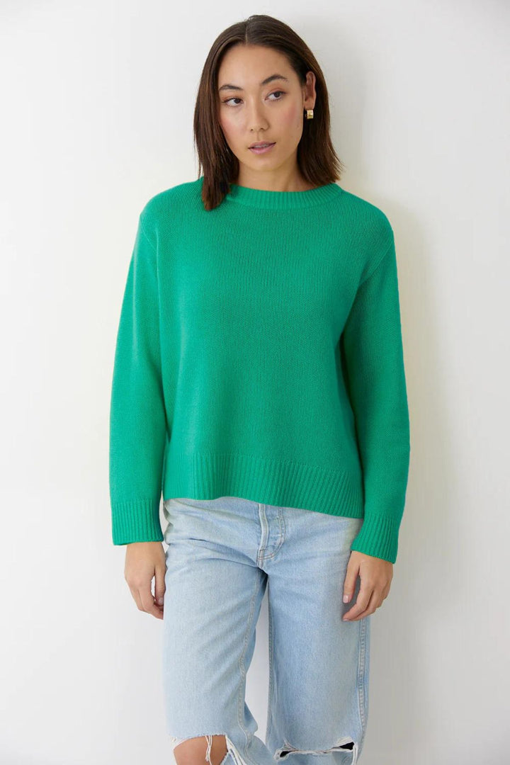 Clare Crew (Emerald)