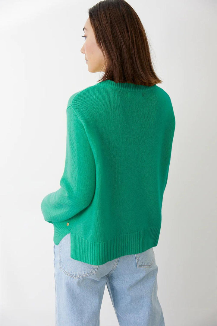 Clare Crew (Emerald)