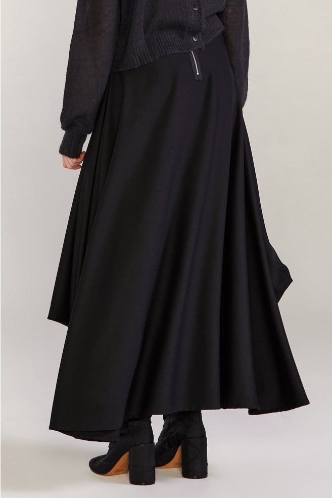 Ovoid Skirt (Black)