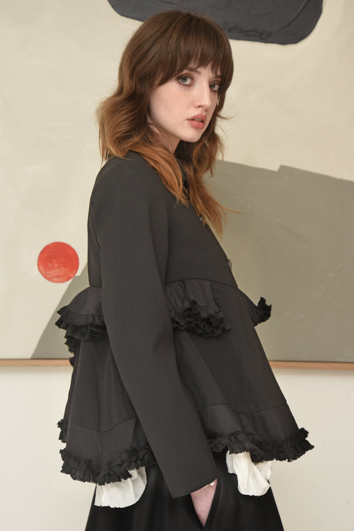 BUSTLE AND FLOW Jacket (BLACK)